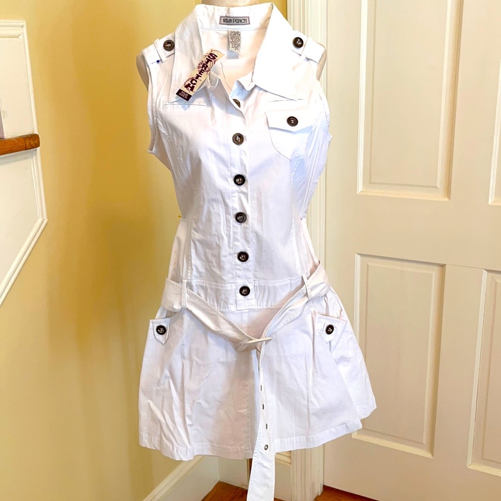 Summer mini dress with belt